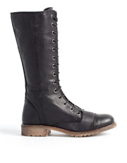 Lace-up flat leather boots