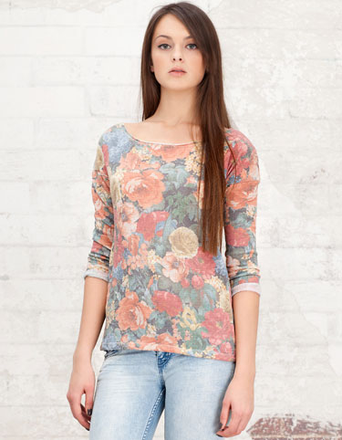 Plush top with floral print