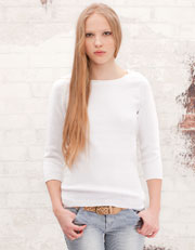 Basic jumper with buttons on shoulders