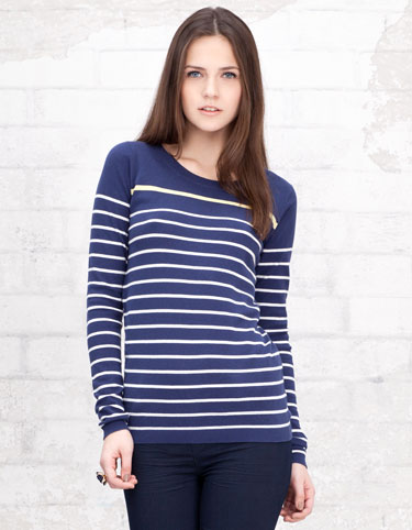 Stripe knit jersey with buttons