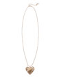 Collar corazón con hilos metalizados