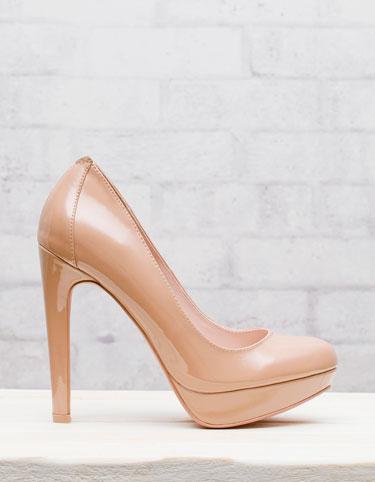 Platform court shoes