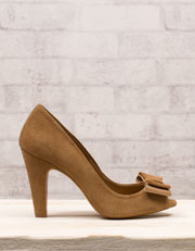 Suede bow Shoe