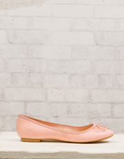 Bailarina charol lazo