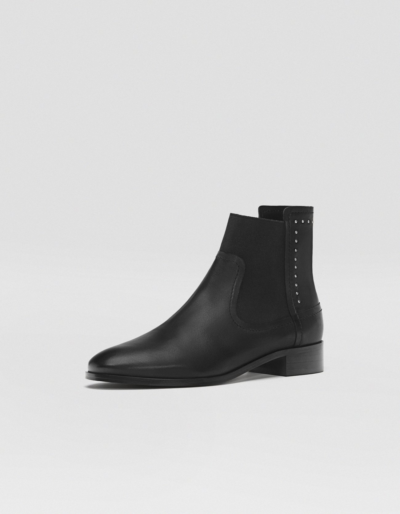 studded leather chelsea boots