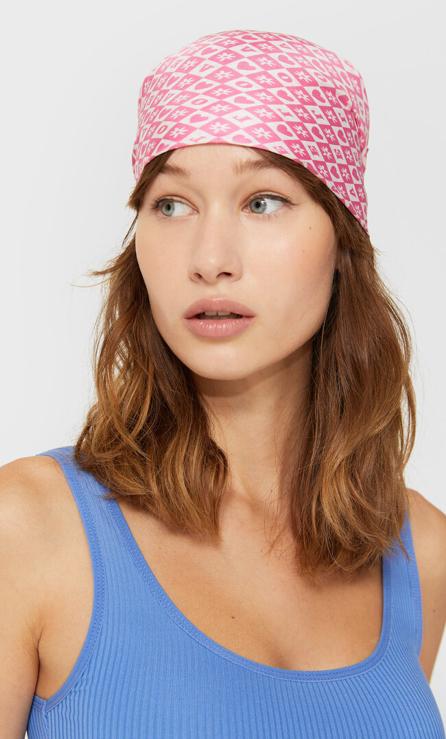 Stradivarius Chequered ‘Love’ Bandana Pastel Pink 103