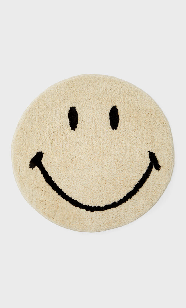 Stradivarius Dywanik Smiley ® Ecru 103