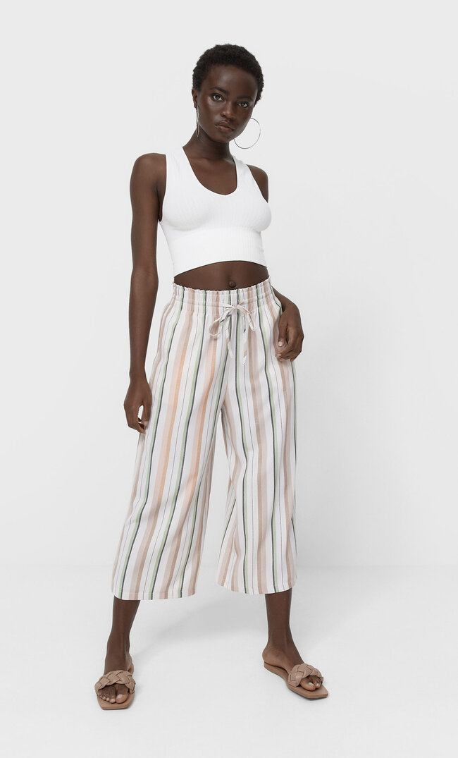 Stradivarius Spodnie Culotte Z Nadrukiem Cukierkowy Róż Xs