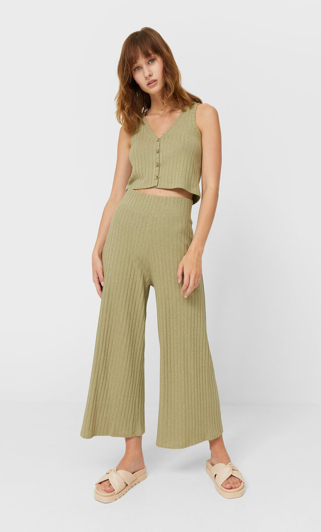 Stradivarius Dzianinowe Spodnie Culotte Basic Khaki L