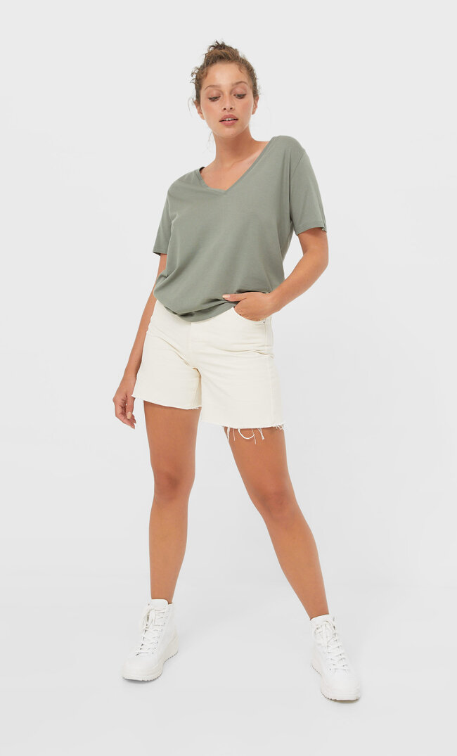 Stradivarius Koszulka Basic Z Dekoltem W Serek Khaki S