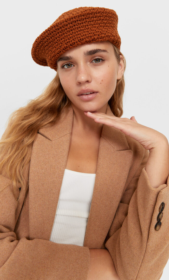 Stradivarius Strickbarett Braun 103