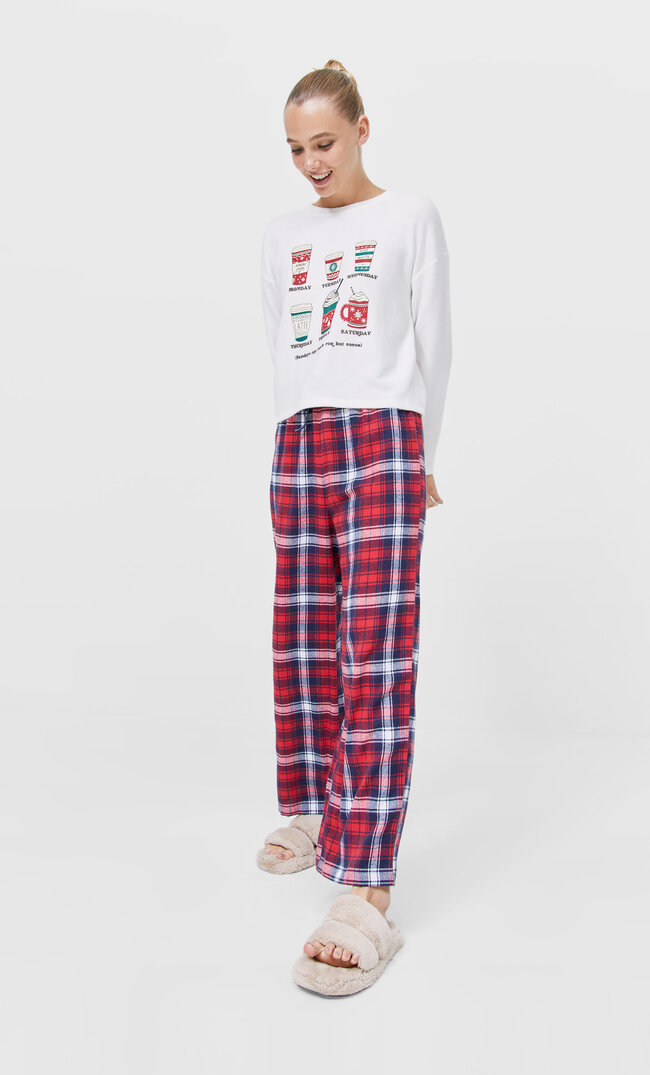 Stradivarius Weicher Weihnachts-Pyjamapullover Ecru S