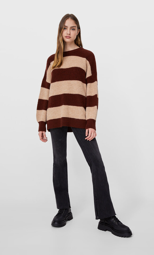 Stradivarius Dzianinowy Sweter Oversize Brązowy Xs