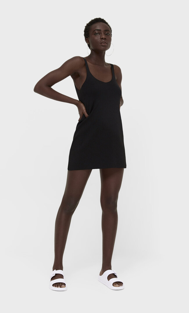 Stradivarius Strickkleid Mit Trägern Schwarz Xs