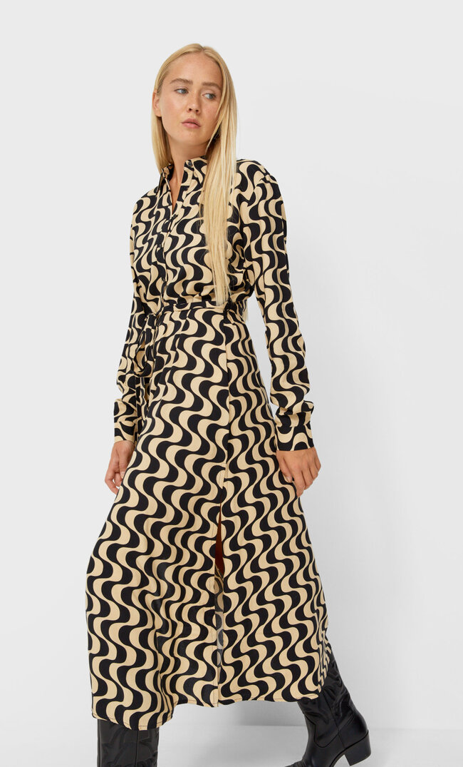 Stradivarius Bedrucktes Hemdkleid Schwarz S