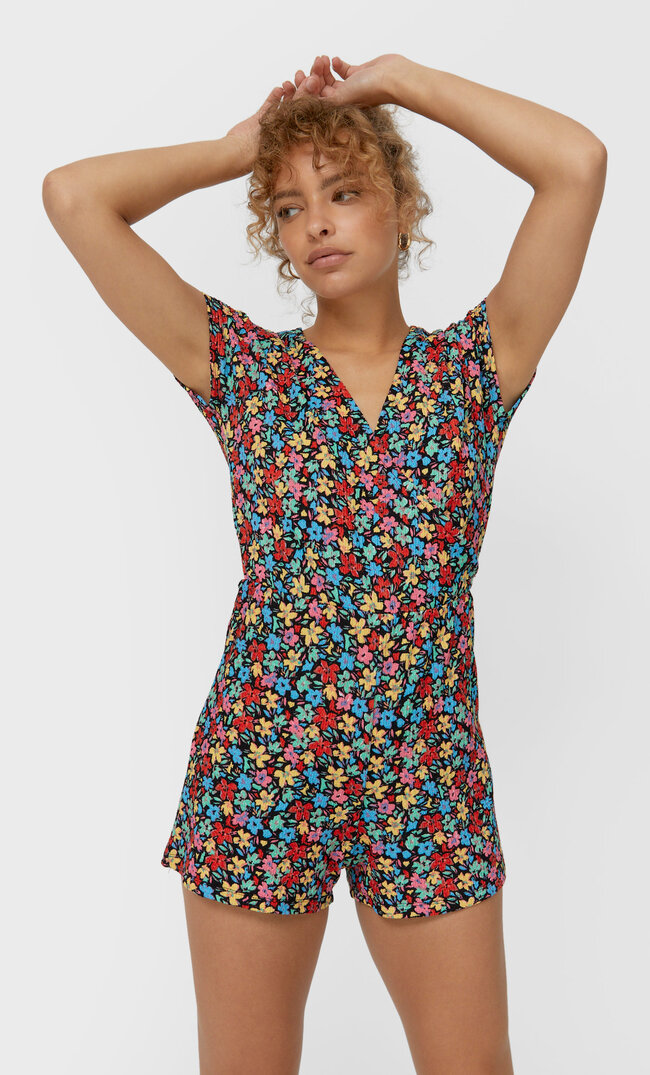 Stradivarius Kurzer Jumpsuit Mit Print Himmelblau Xs