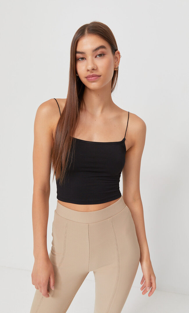 Stradivarius Elastisches Cropped-Shirt Mit Trägern Schwarz Xs