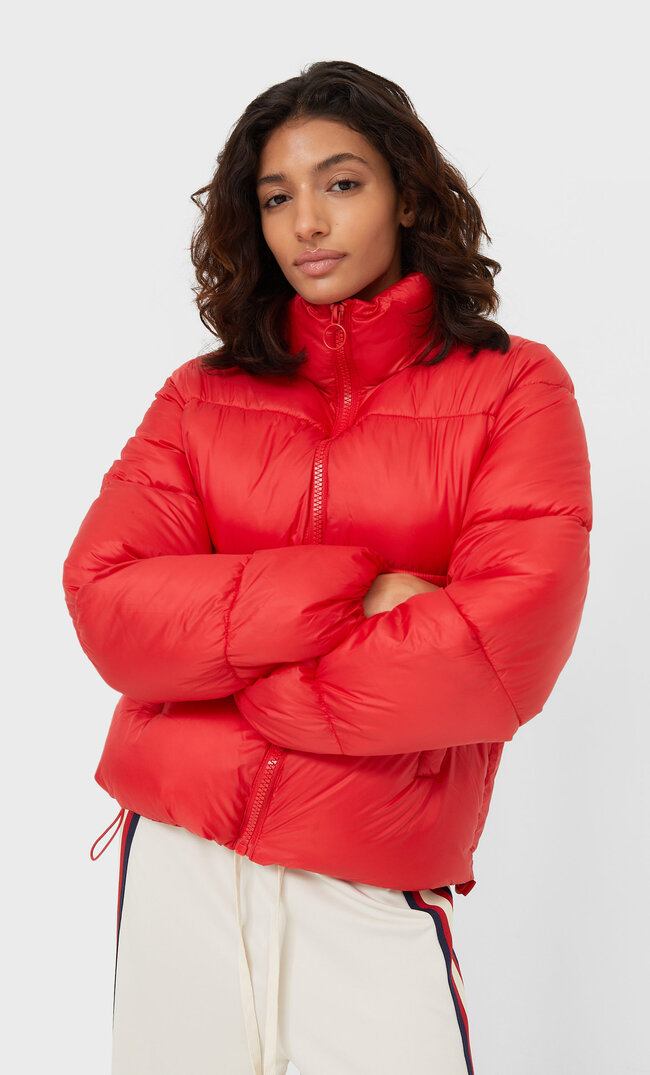 Stradivarius puffer jacket red m