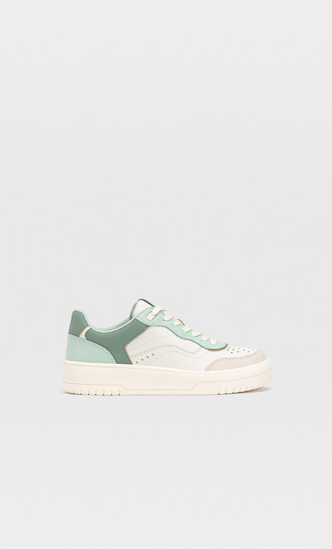 Stradivarius Trainers With Trims Green 2