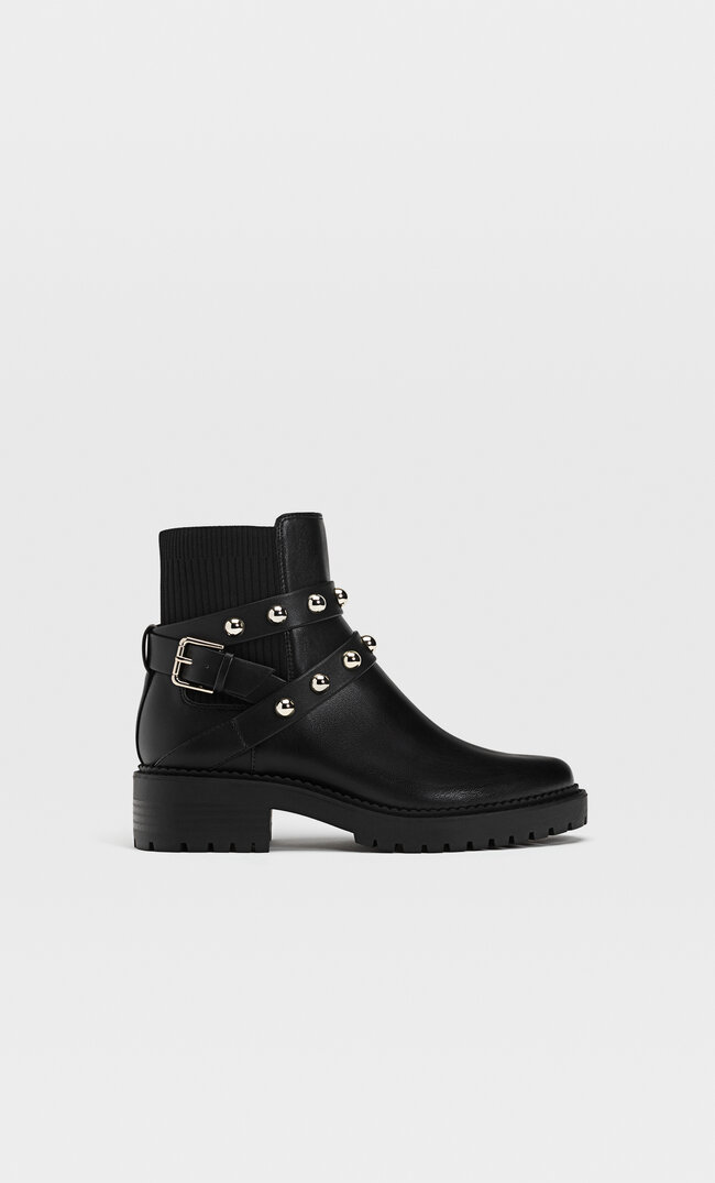 Stradivarius Flat Black Ankle Boots With Track Soles Black 3
