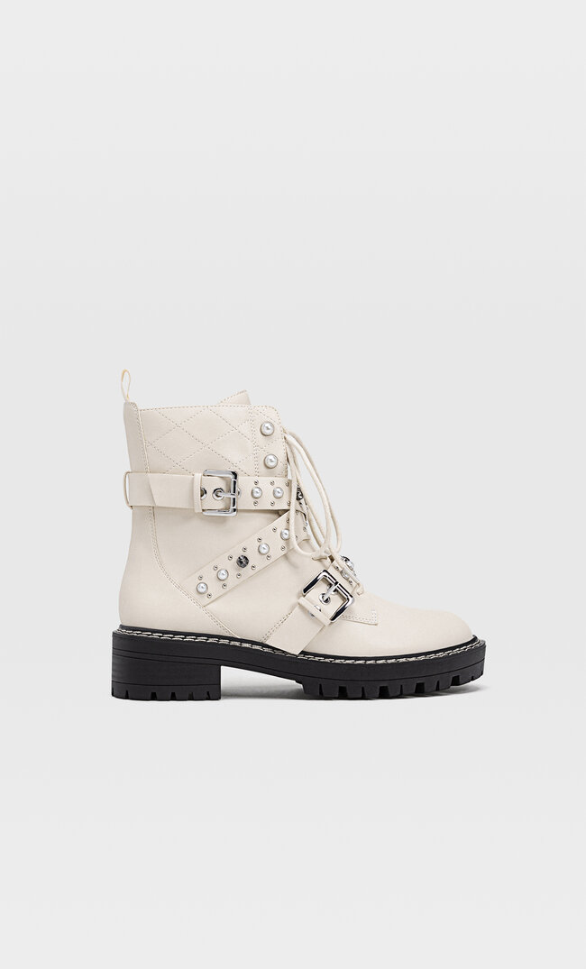 Stradivarius Flat Lace-Up Ankle Boots With Faux Pearl Detail Ecru 6