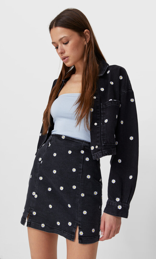 Stradivarius Spódnica Mini W Stokrotki Kobieta Sprany L
