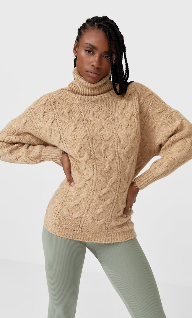 Stradivarius Filcowany Sweter Z Warkoczowym Splotem Kobieta Beżowy S