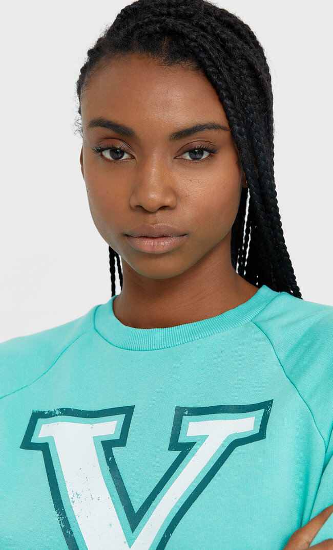 Stradivarius Cropped-Sweatshirt Mit Print Grün M