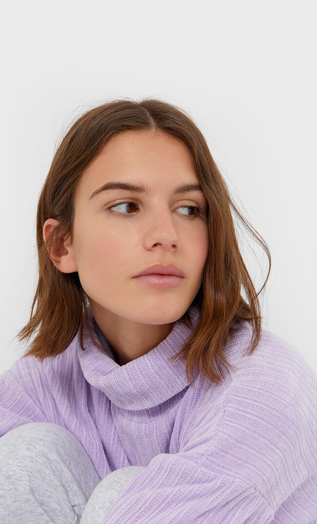 Stradivarius Chenille-Pullover Mit Rollkragen Lila Xs