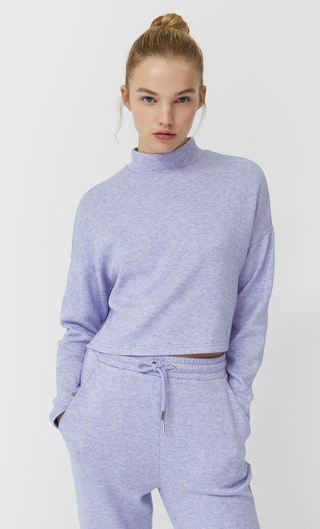 Stradivarius Krótki Sweter Z Półgolfem Kobieta Liliowy L