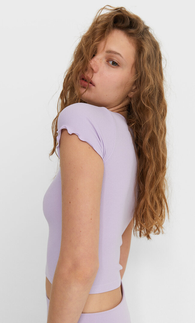 Stradivarius Nahtloses Shirt Mit Kurzen Ärmeln Malvenfarben L