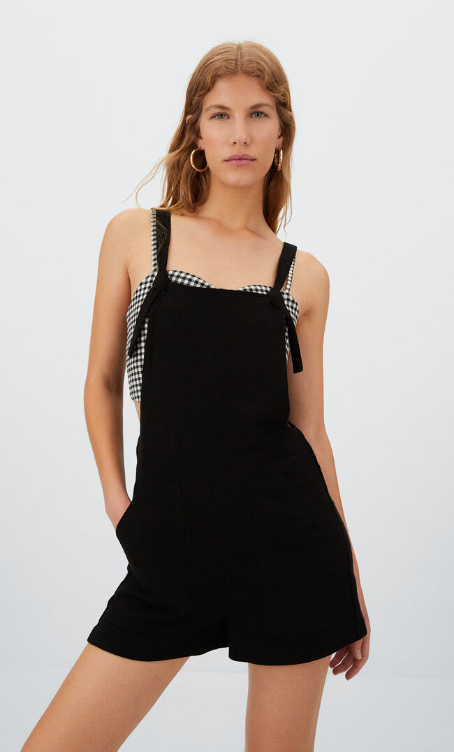 Stradivarius Rustikale Latzhose Schwarz L