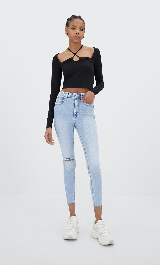 Stradivarius Regular-Waist-Jeans Im Skinny-Fit Medium Light Blue Denim 32
Stradivarius Regular-Waist-Jeans Im Skinny-Fit Medium Light Blue Denim 32