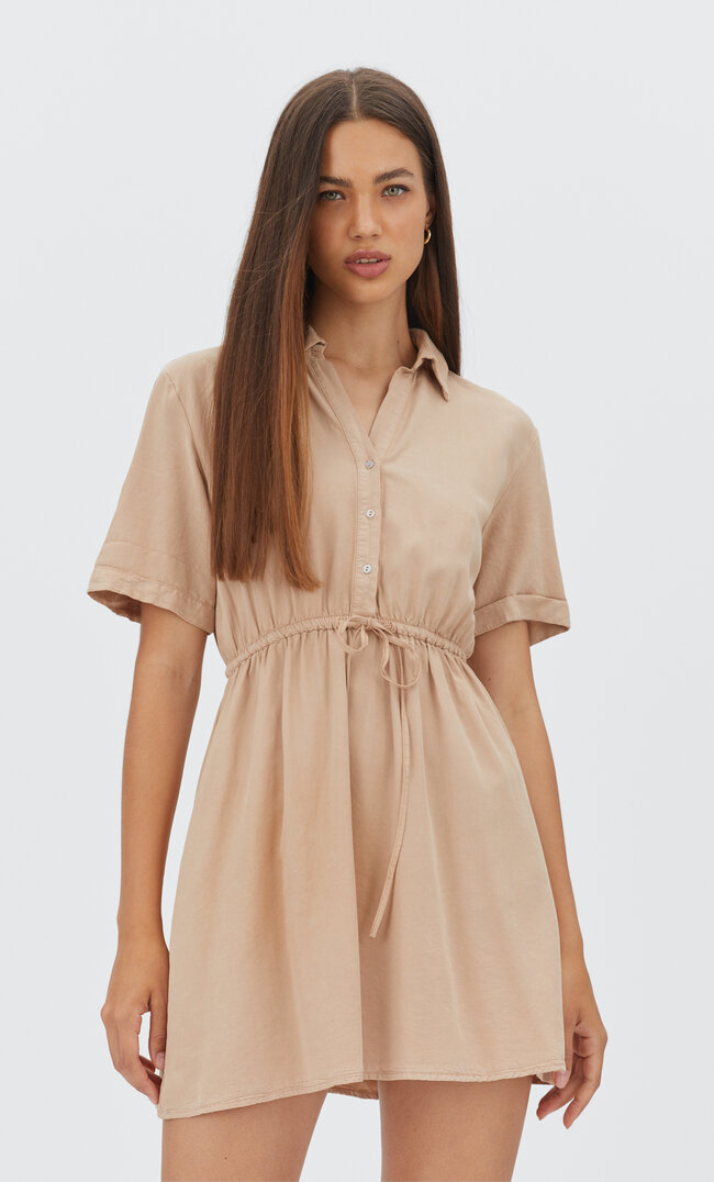 Stradivarius Hemdkleid Mit Kurzen Ärmeln Beige M