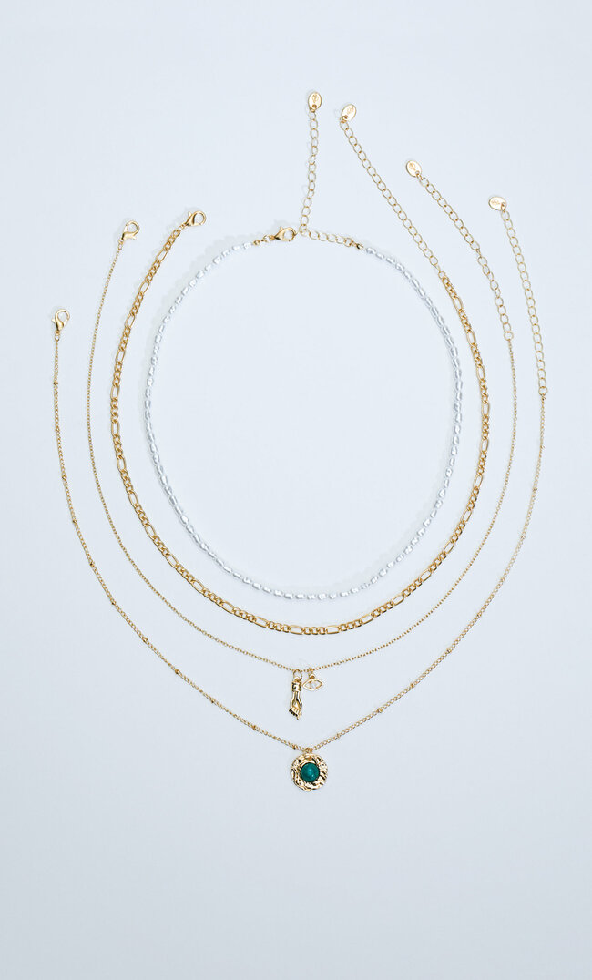 Stradivarius 4er-Set Halsketten Mit Kunstperlen Und Mystischen Charms Gelb M
Stradivarius 4er-Set Halsketten Mit Kunstperlen Und Mystischen Charms Gelb M