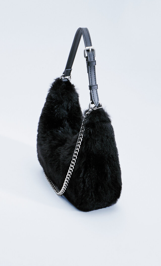 Stradivarius Umhängetasche Mit Kunstfell Schwarz M