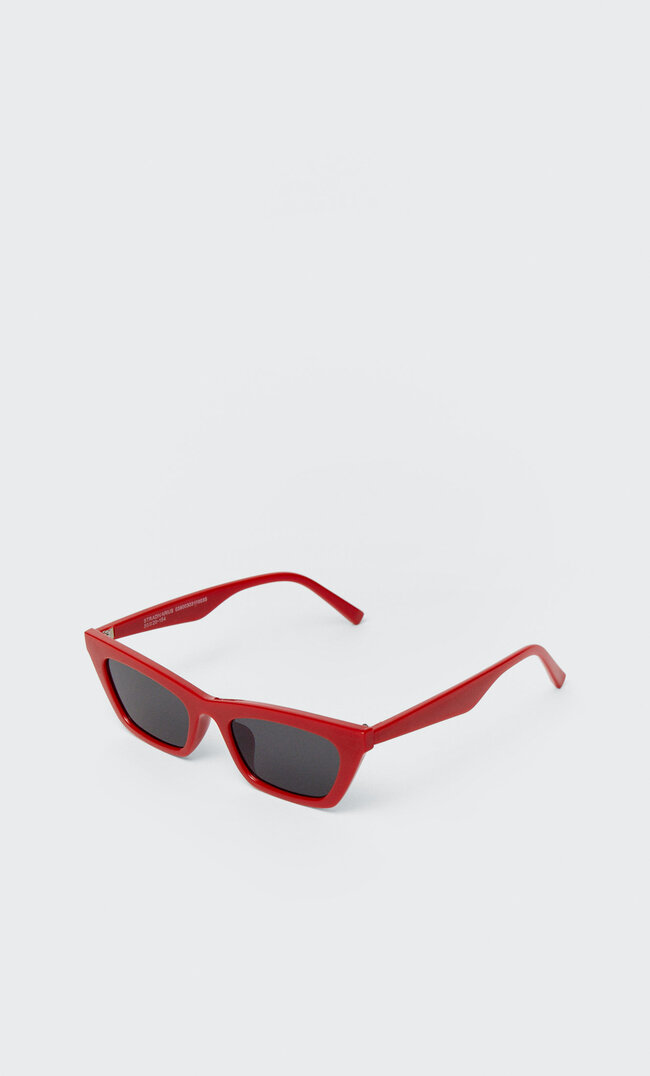 Stradivarius Rectangular Cut Eye Sunglasses Red M