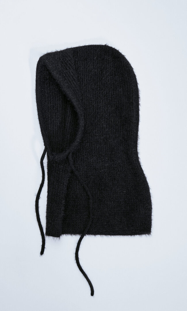 Stradivarius Schlupfmütze Schwarz 103