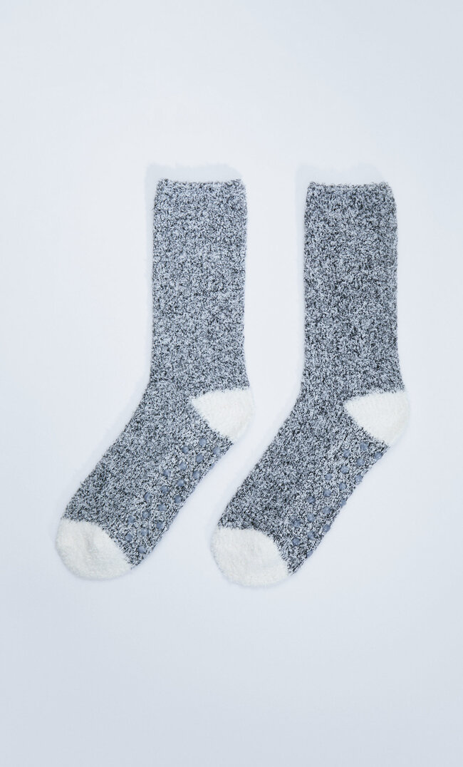 Stradivarius Flauschige Socken Grau Melange 103