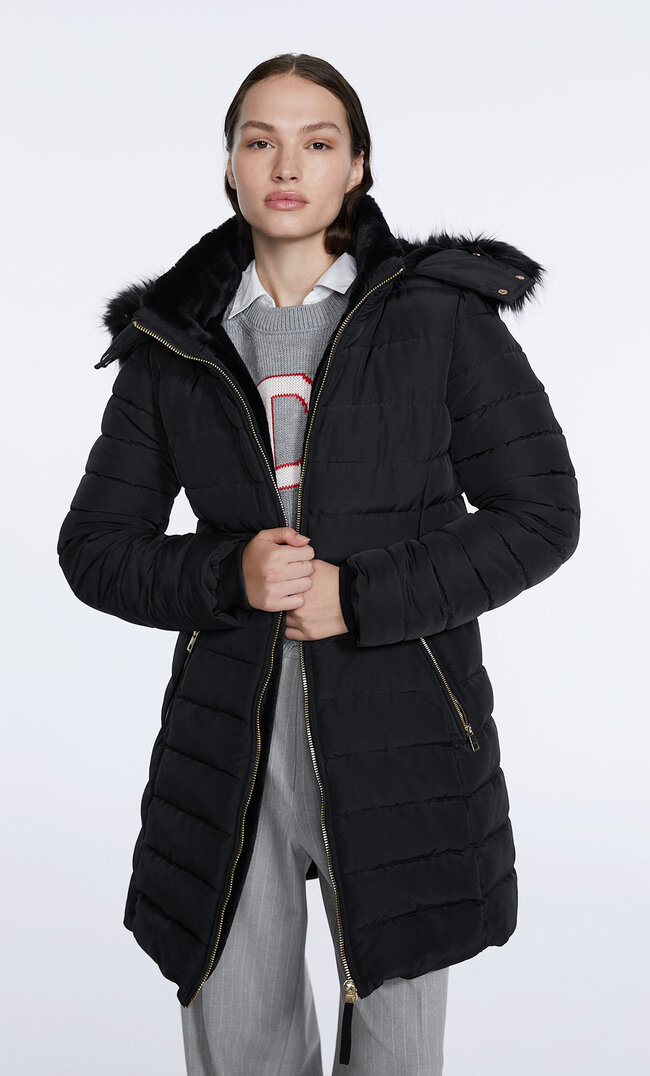 Stradivarius Fitted Puffer Coat With Hood Black M