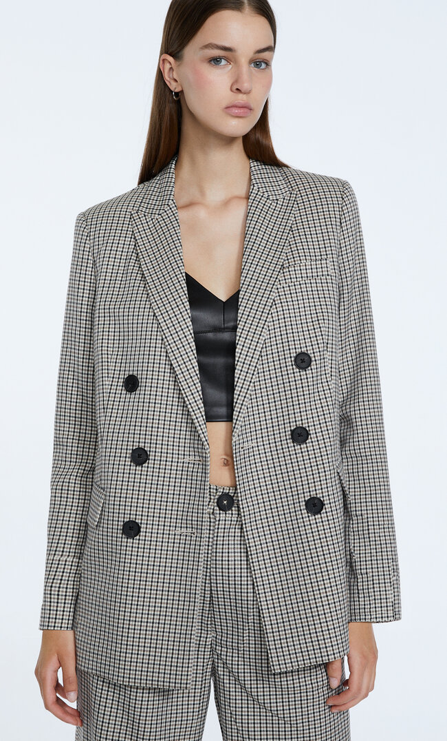 Stradivarius Langer Blazer Mit 6 Knöpfen Und Hahnentrittmuster Beige S