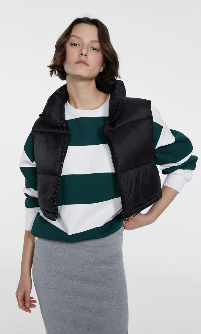 Stradivarius Gilet Puffa Crop Noir M