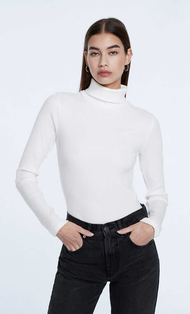 Stradivarius Bluzka Z Golfem Ecru M