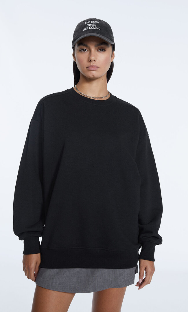 Stradivarius Basic-Oversize-Sweatshirt Schwarz Xs