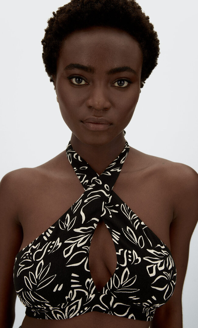 Stradivarius Bralette In Wickeloptik Mit Neckholder Schwarz Xs