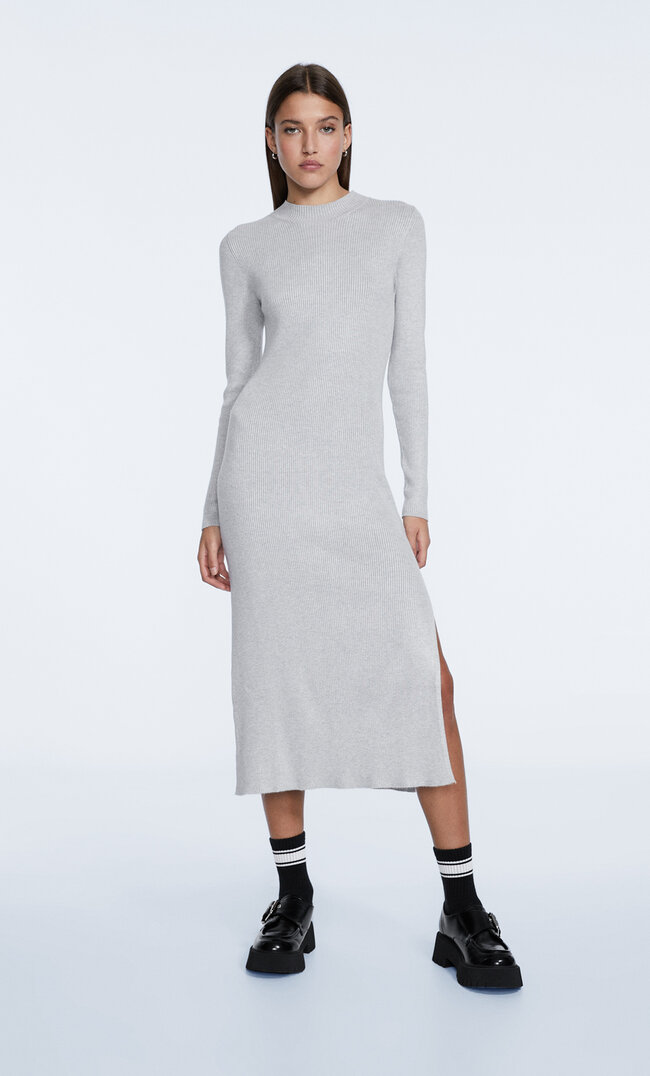 Stradivarius Strick-Midikleid Mit Geripptem Stehkragen Grau Melange L