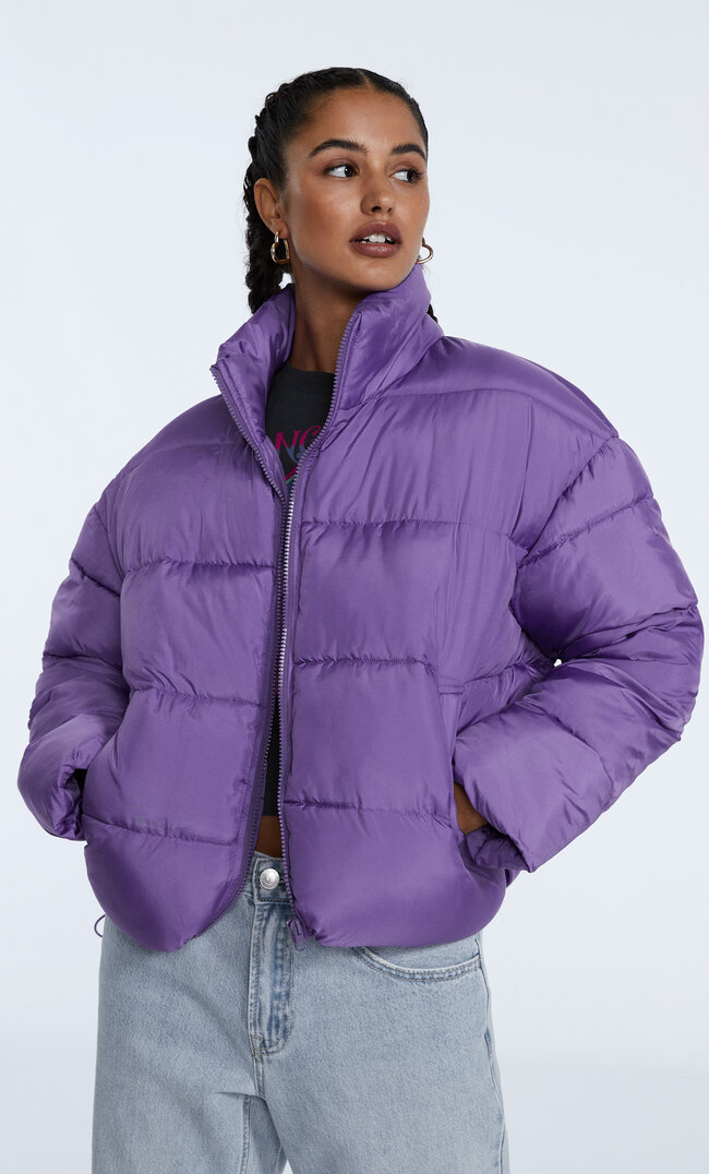 Stradivarius Steppjacke Lila M