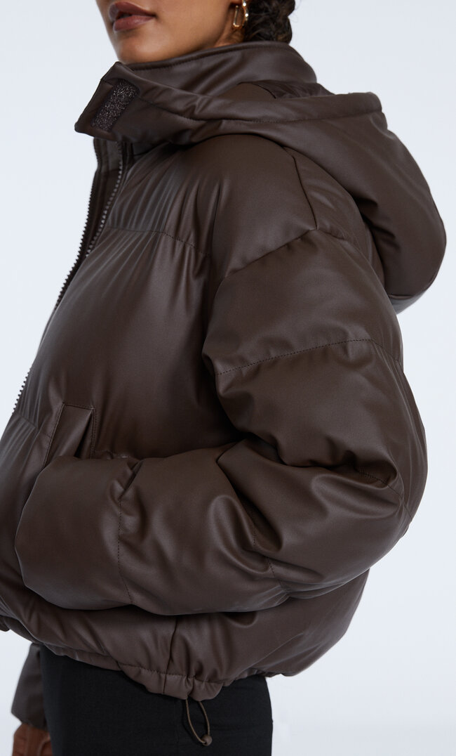 Stradivarius Jacke Aus Kunstleder Mit Kapuze Braun M