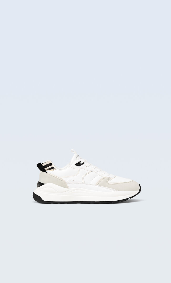 Stradivarius Trainers With Multi-Piece Detail Combined 7