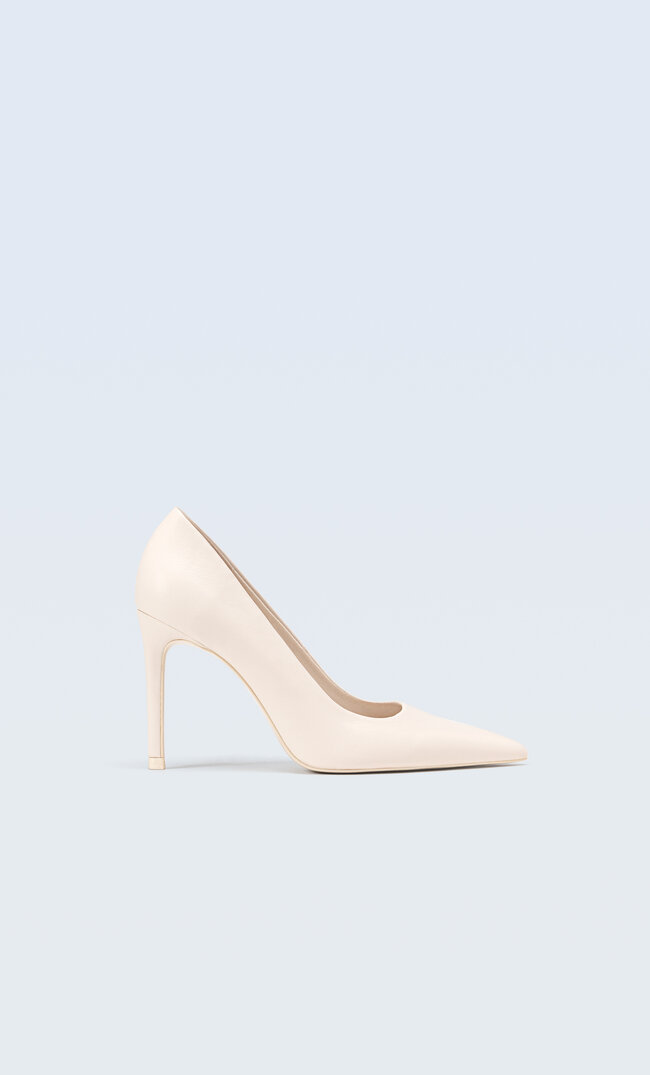 Stradivarius Buty Na Szpilce Ecru 40